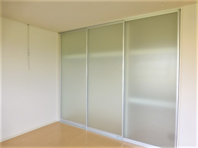 ☆圧迫感のないスケルトン扉☆