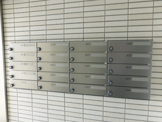 プライバシーにも配慮した集合ポスト