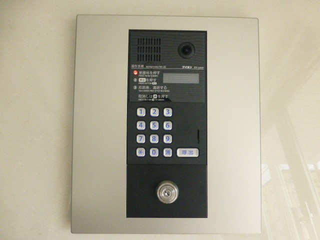 ☆モニター付きインターホン☆