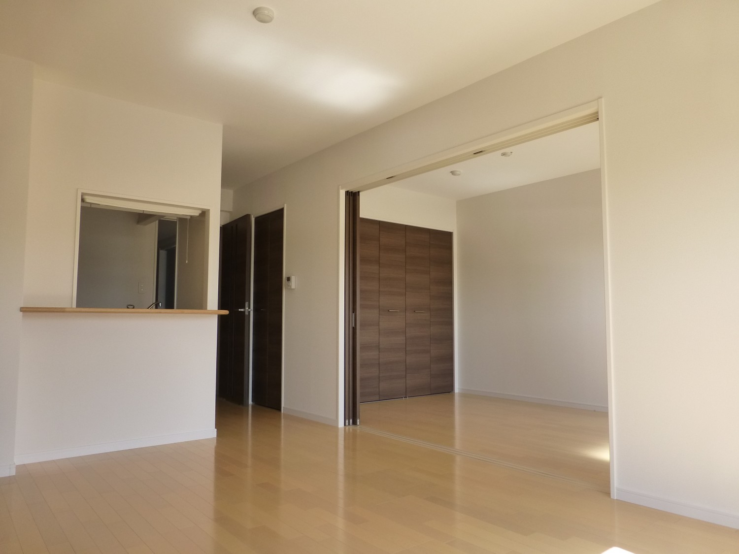 対面式キッチンなので、お部屋がスッキリして見えますね