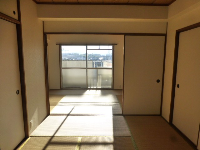 二間続きの和室