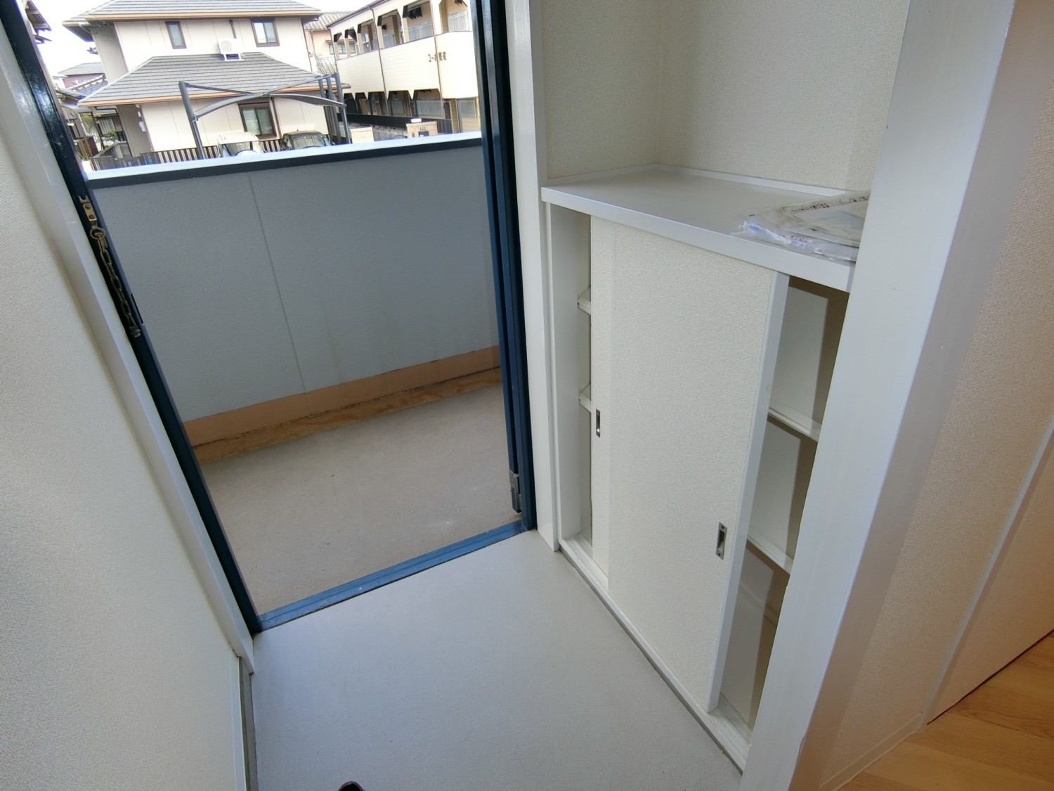 シューズBOXあり