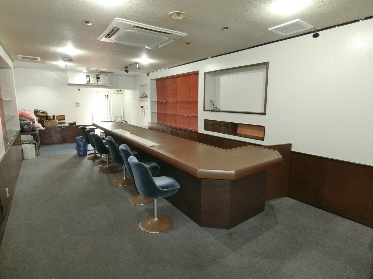 店内