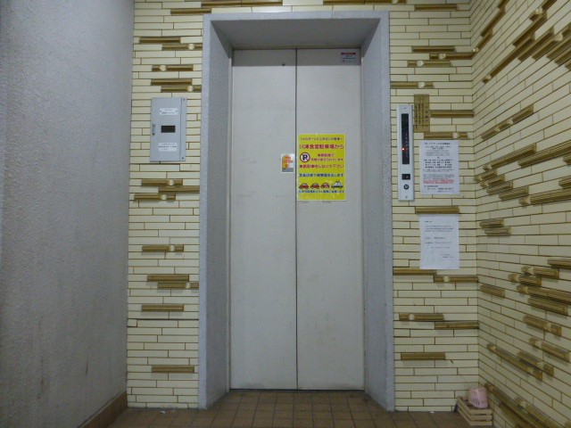 エレベーター