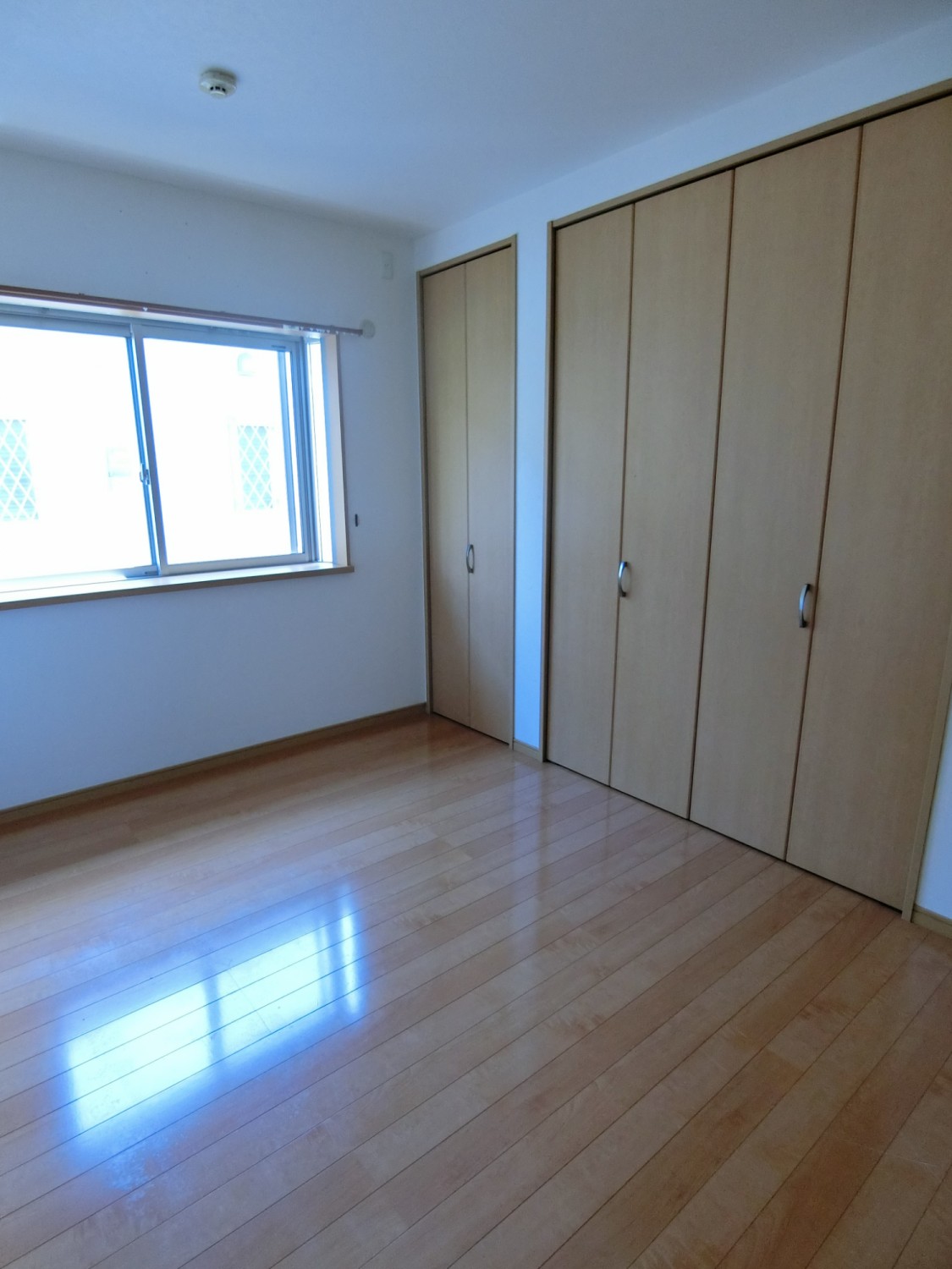 東側なので、朝陽でさわやかな毎朝を♪