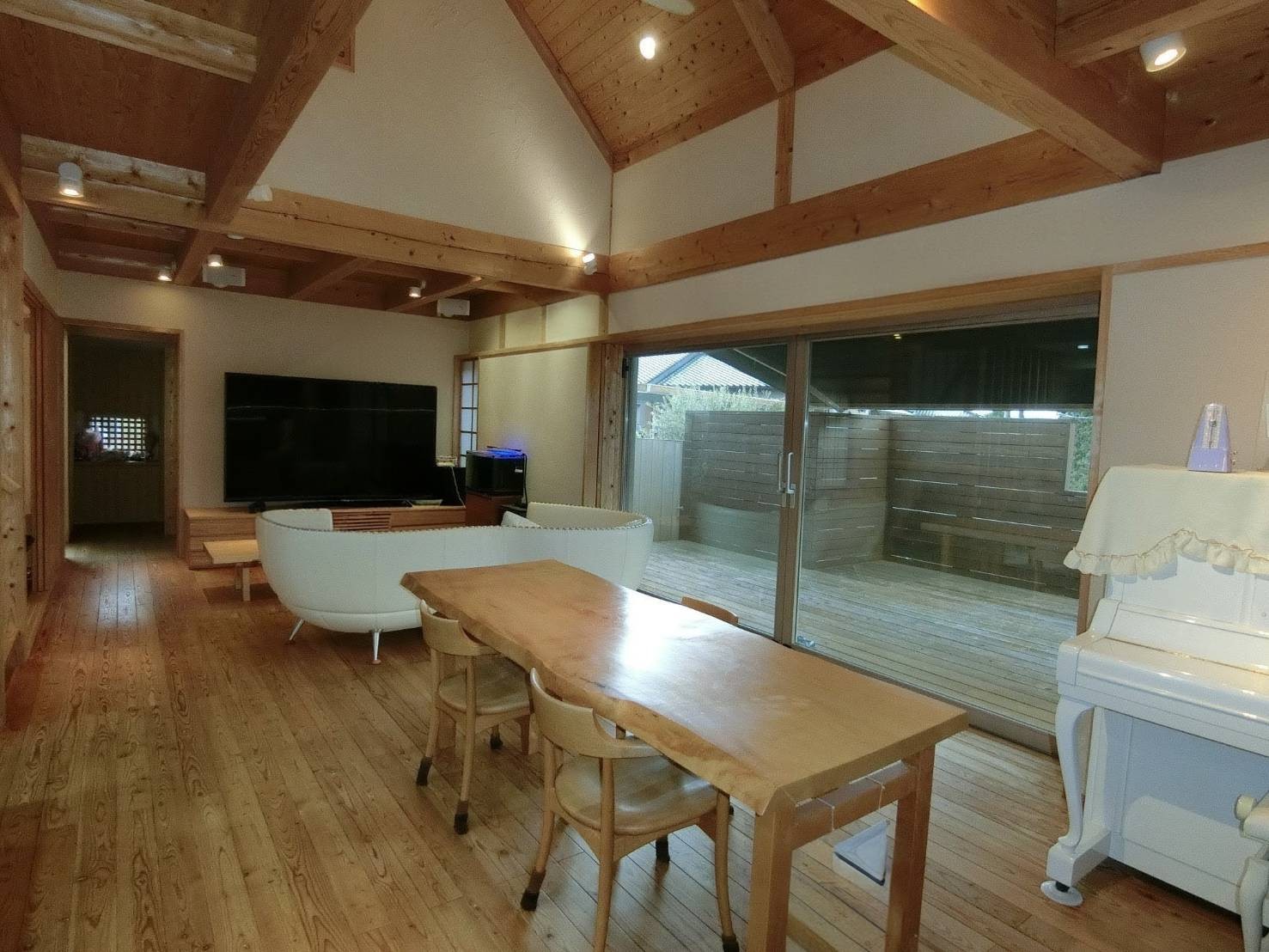 開放感のある広いリビング・ダイニングです。