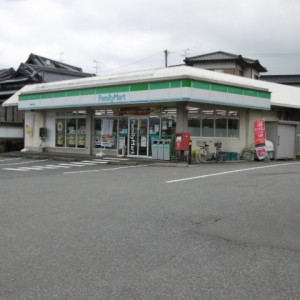 ファミリーマート筑穂平塚店