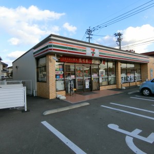 セブンイレブン飯塚明治橋店
