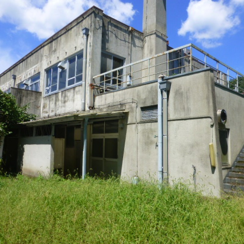 ①建物（宿泊施設跡）