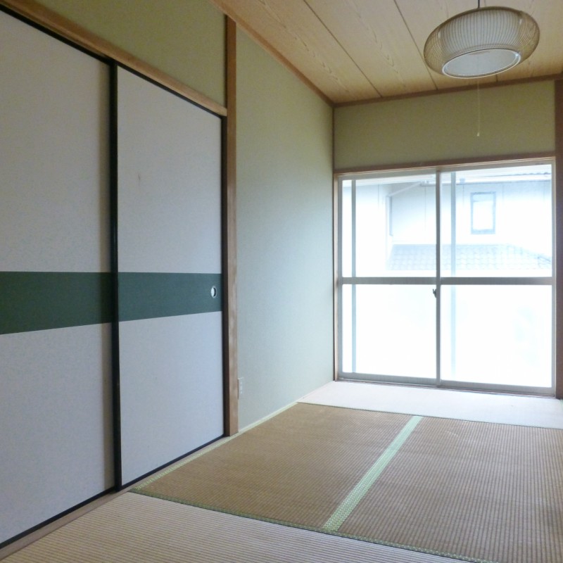 畳の部屋も1部屋あると便利です。
