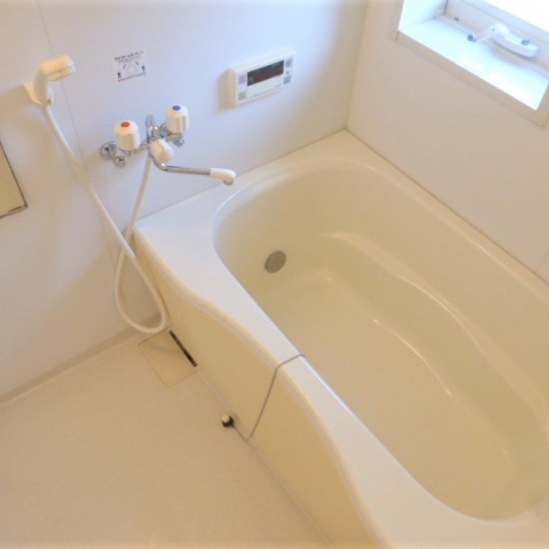 ☆お手入れしやすいシステムバス☆