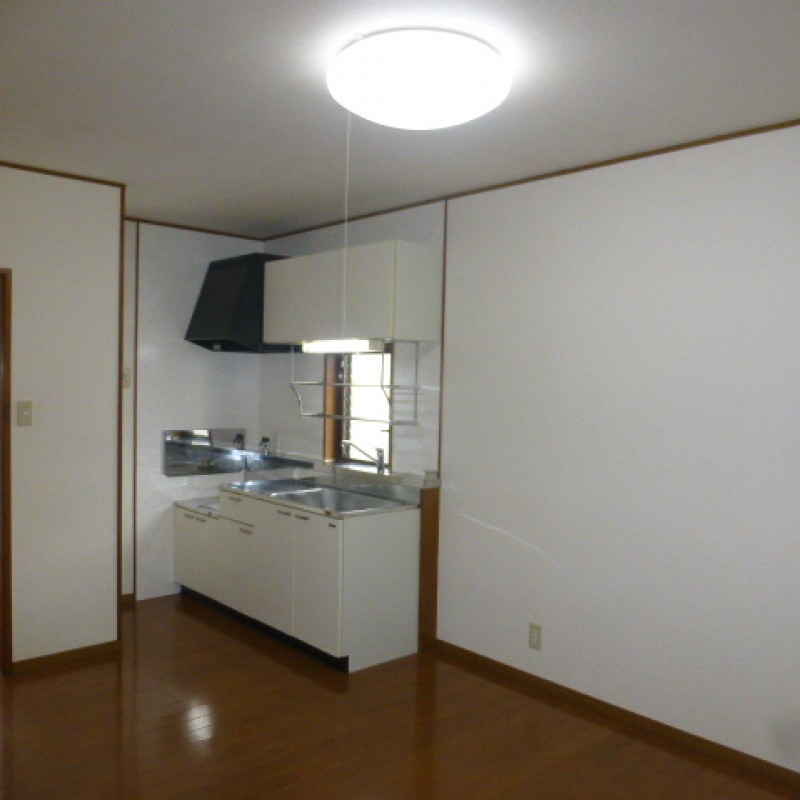 照明も付いているので新生活もすぐにスタートできます♪