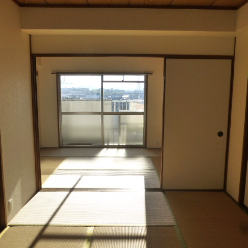 二間続きの和室