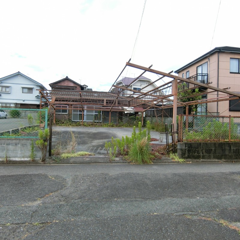 北側の駐車場
