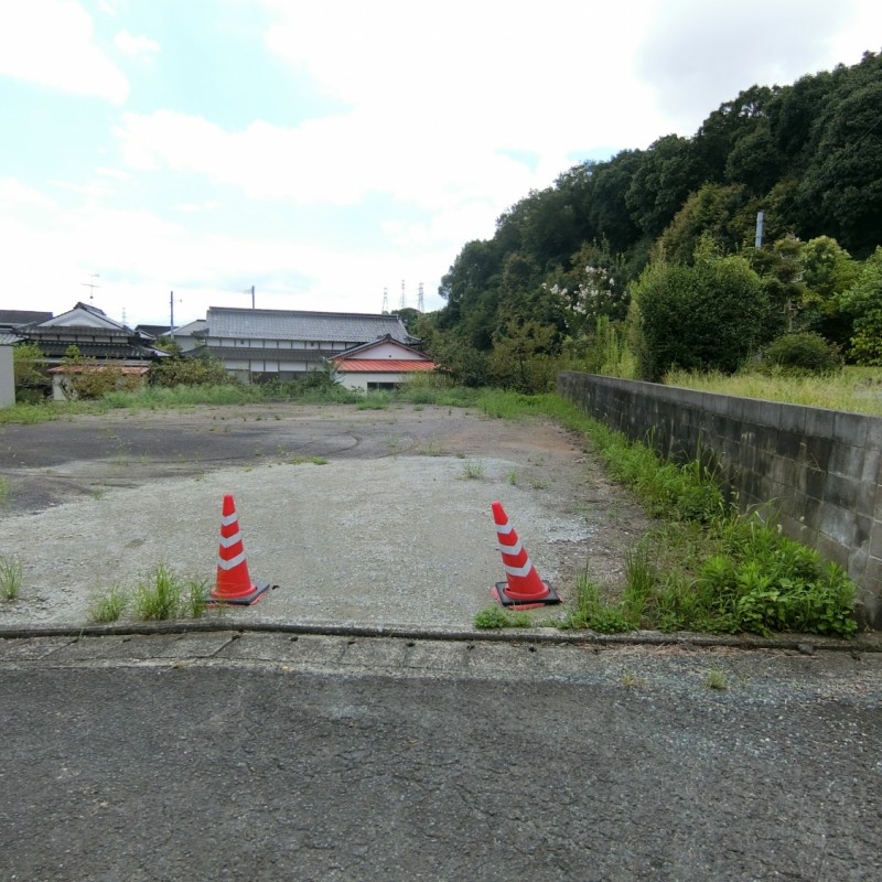 車の出入口