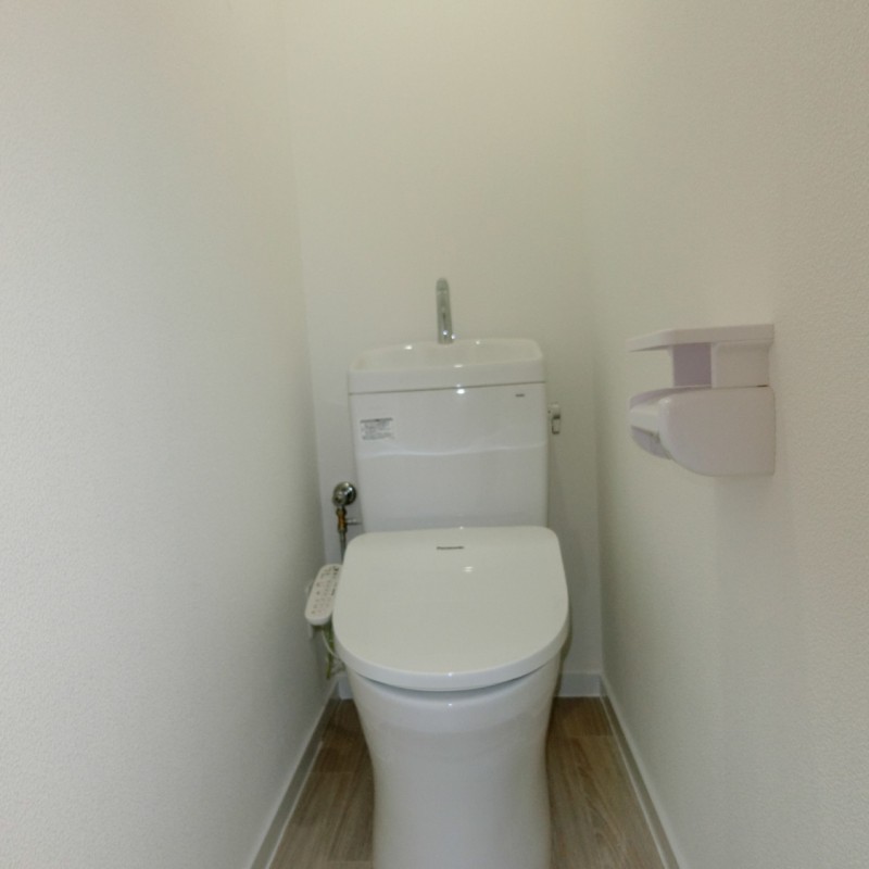 新しくなった温水洗浄便座！