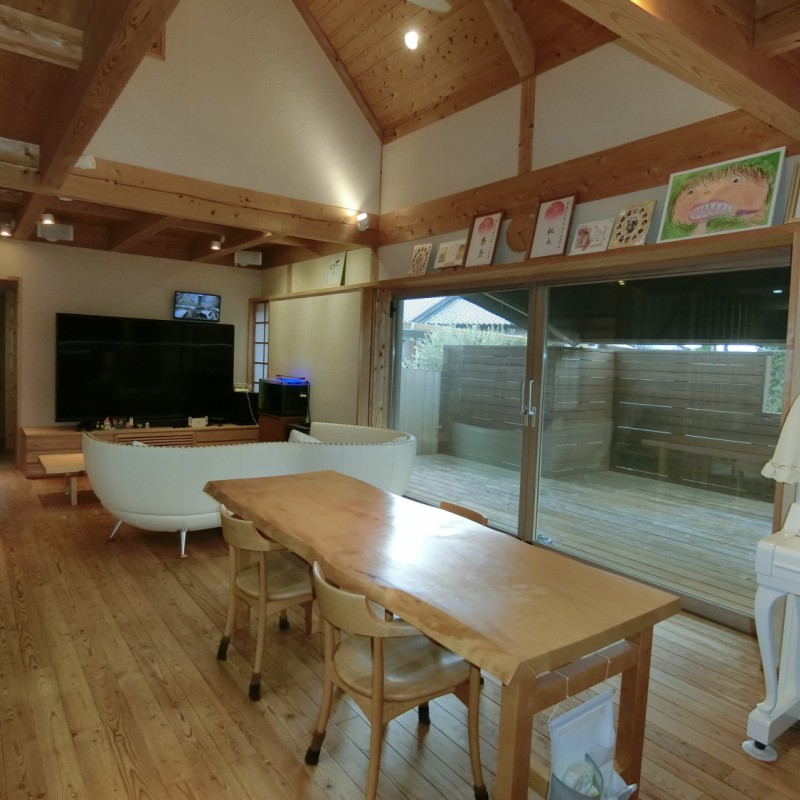 開放感のある広いリビング・ダイニングです。