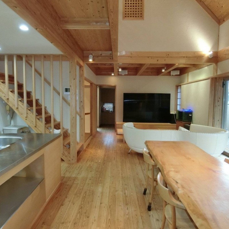 約25.5畳の広々LDKで、開放的な住空間。