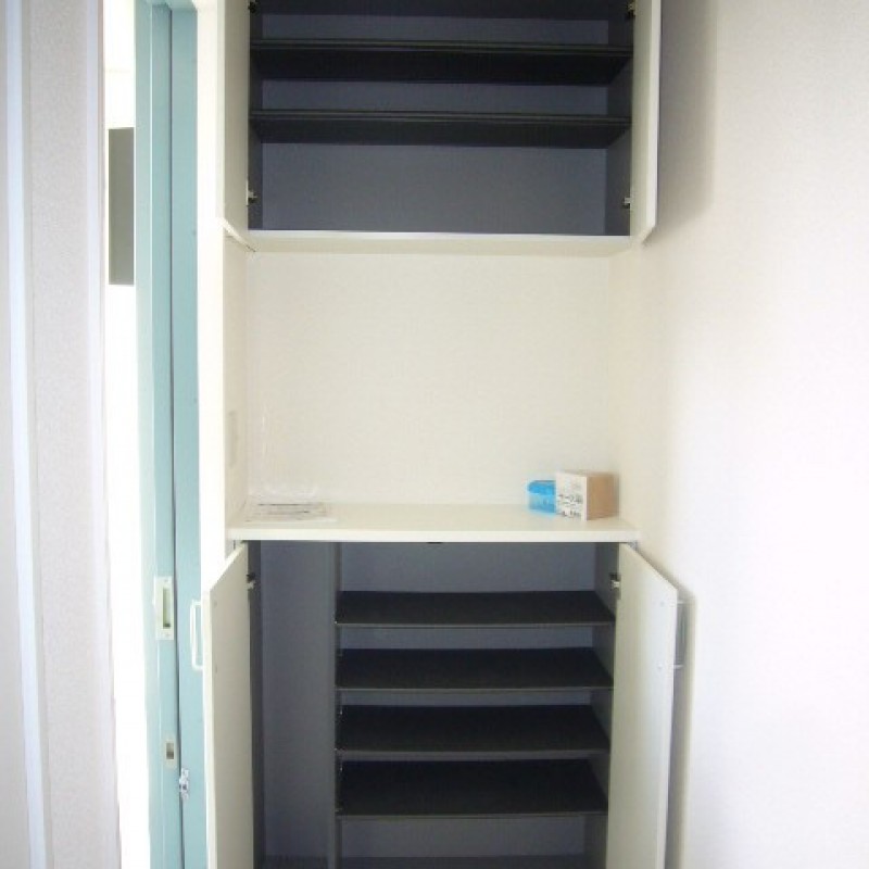 シューズBOX内