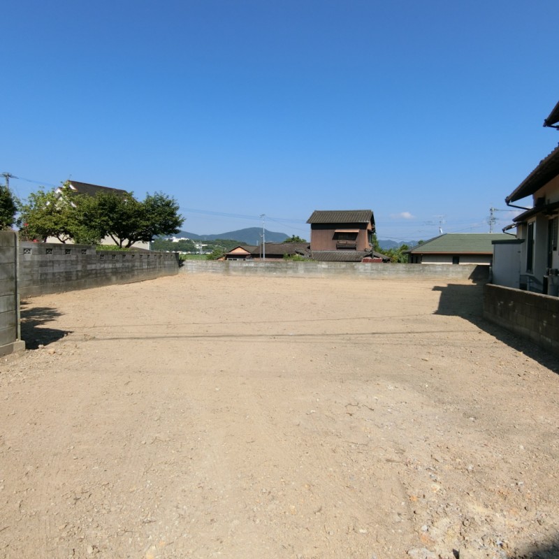 西側道路より撮影
