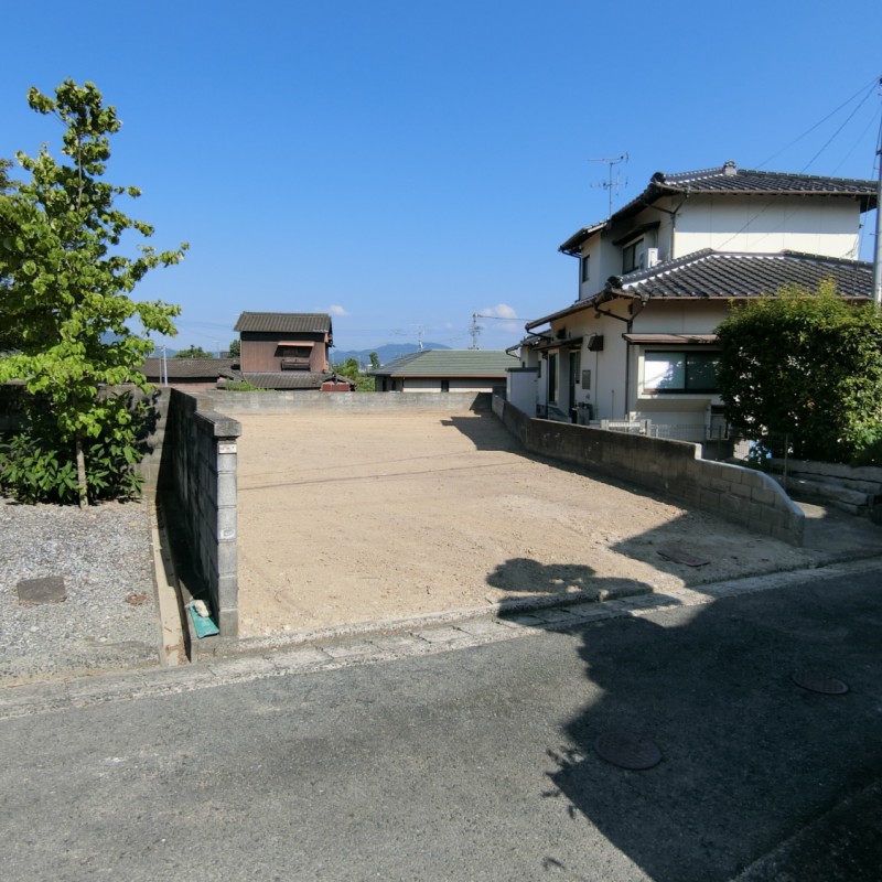 西側道路より撮影