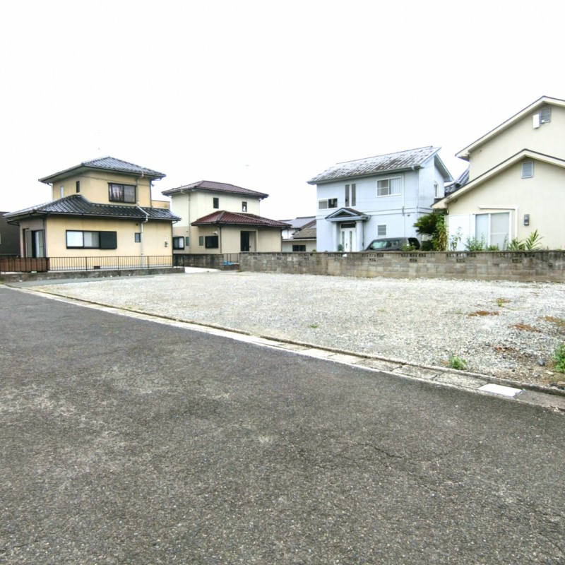 北西側道路より撮影