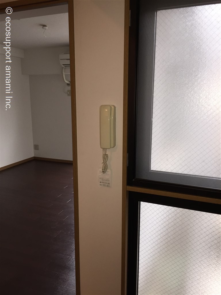 インターホン