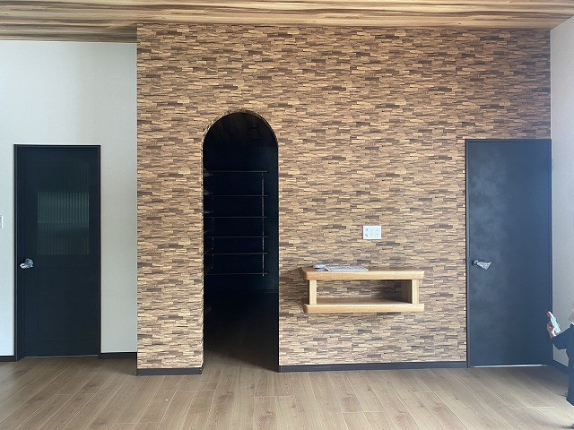 写真は新築時（2年前）のものです。