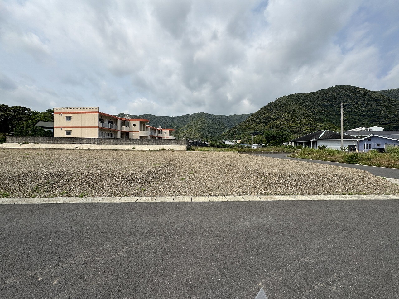 宅地①