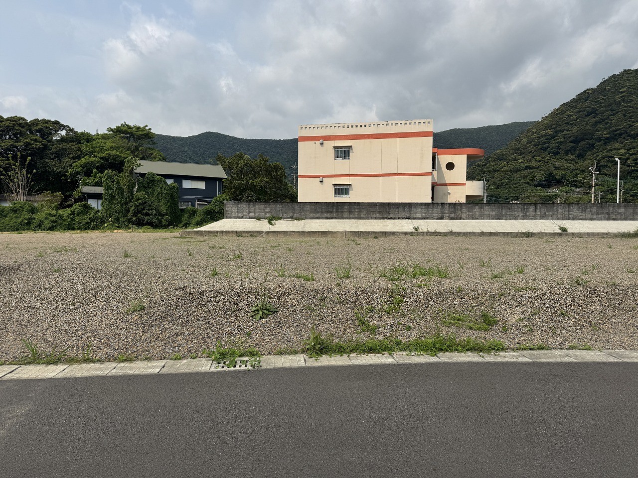 宅地③