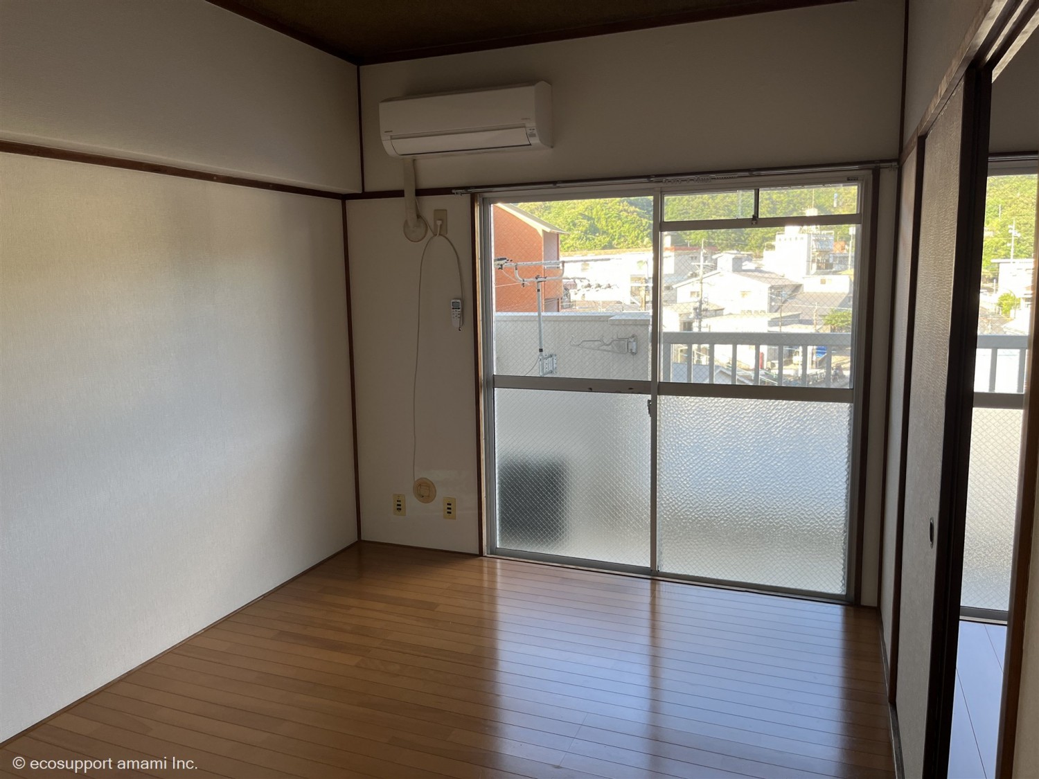 エアコン1台あり