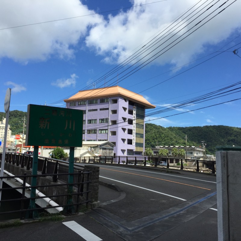 エントランスより