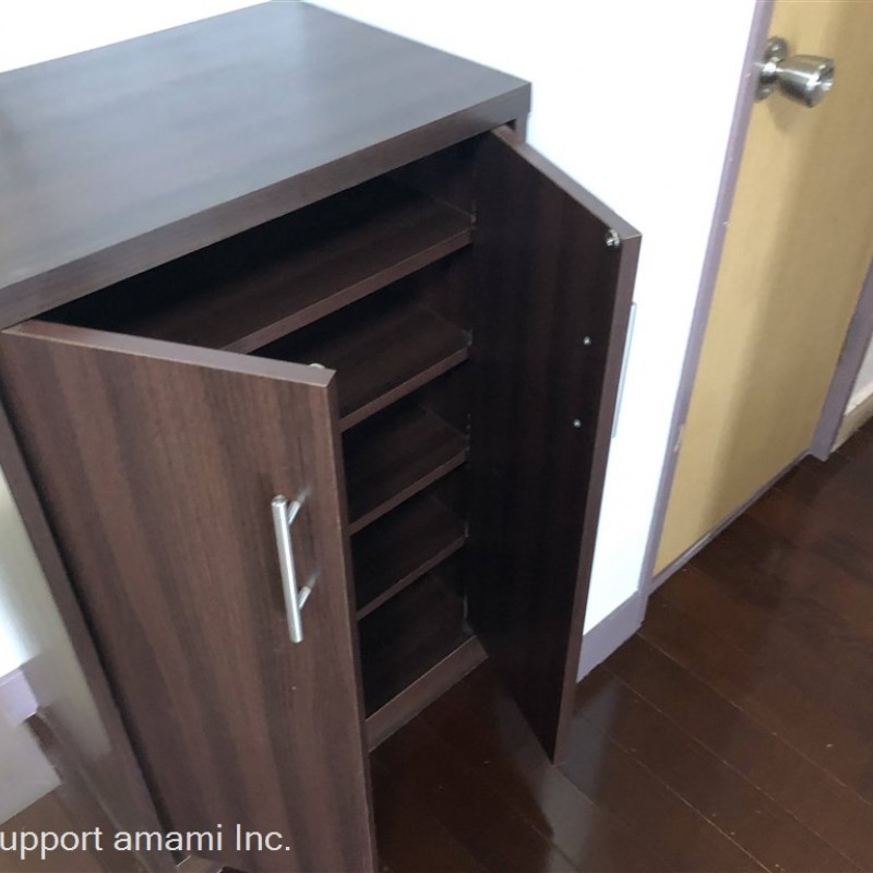 シューズボックス