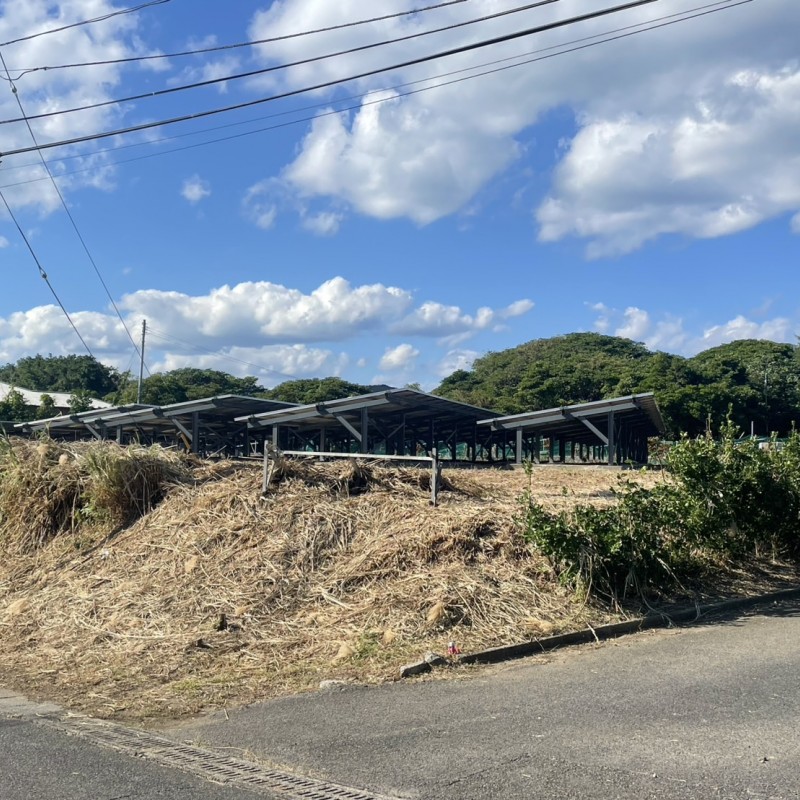 敷地　北東→南西方向