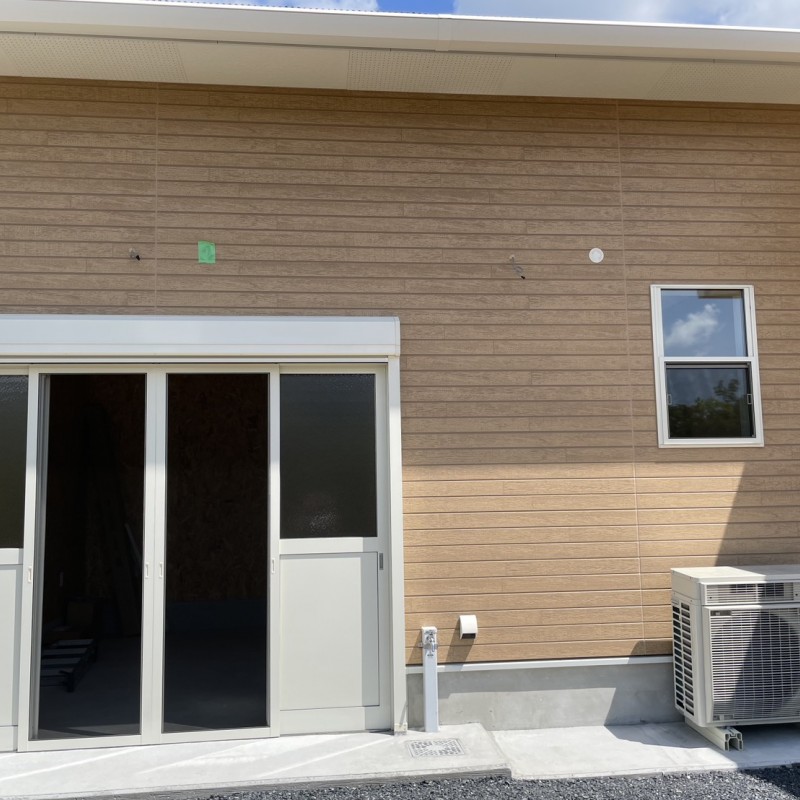 住宅 土間倉庫の出入口