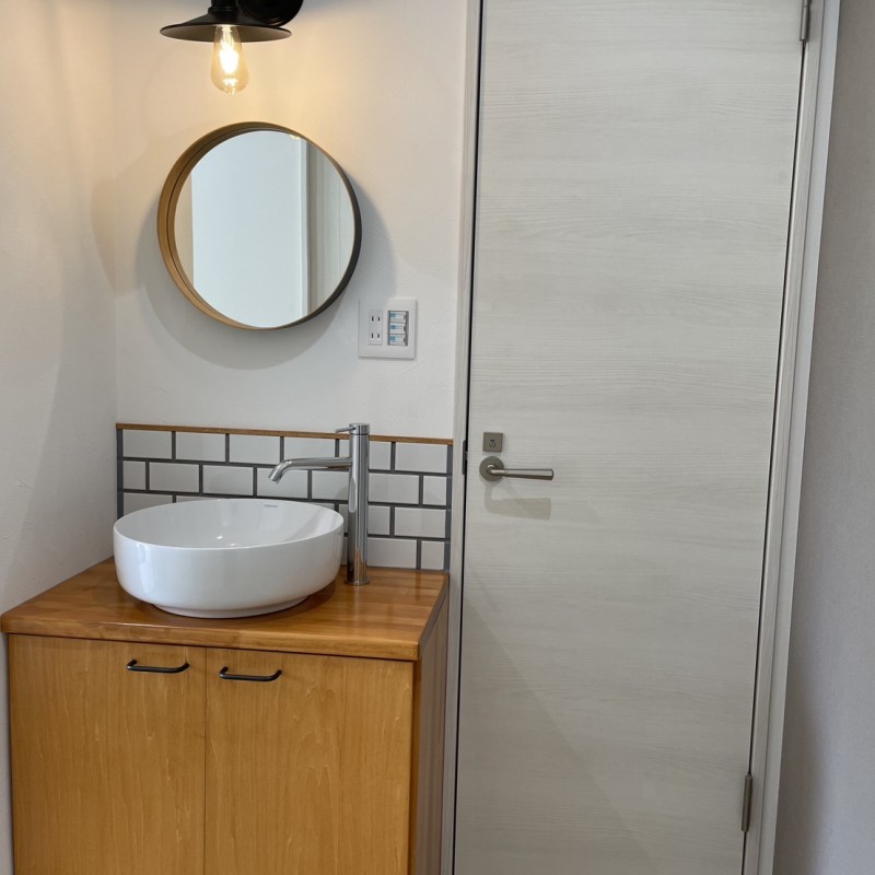 住宅 トイレ前の手洗い