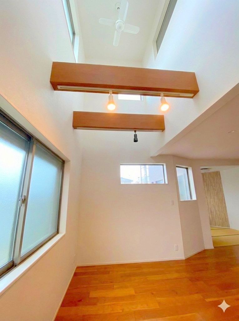 リビング(家具消し加工済み)