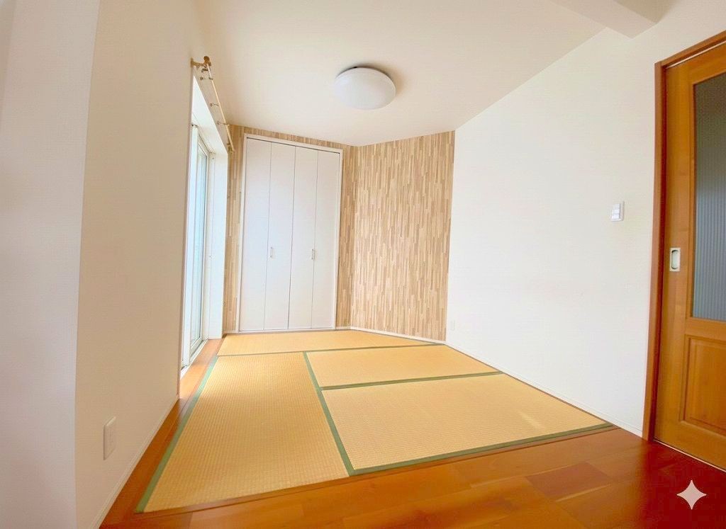 (家具消し加工済み)