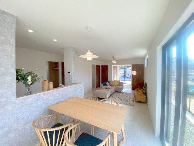 リビング　※家具はイメージです