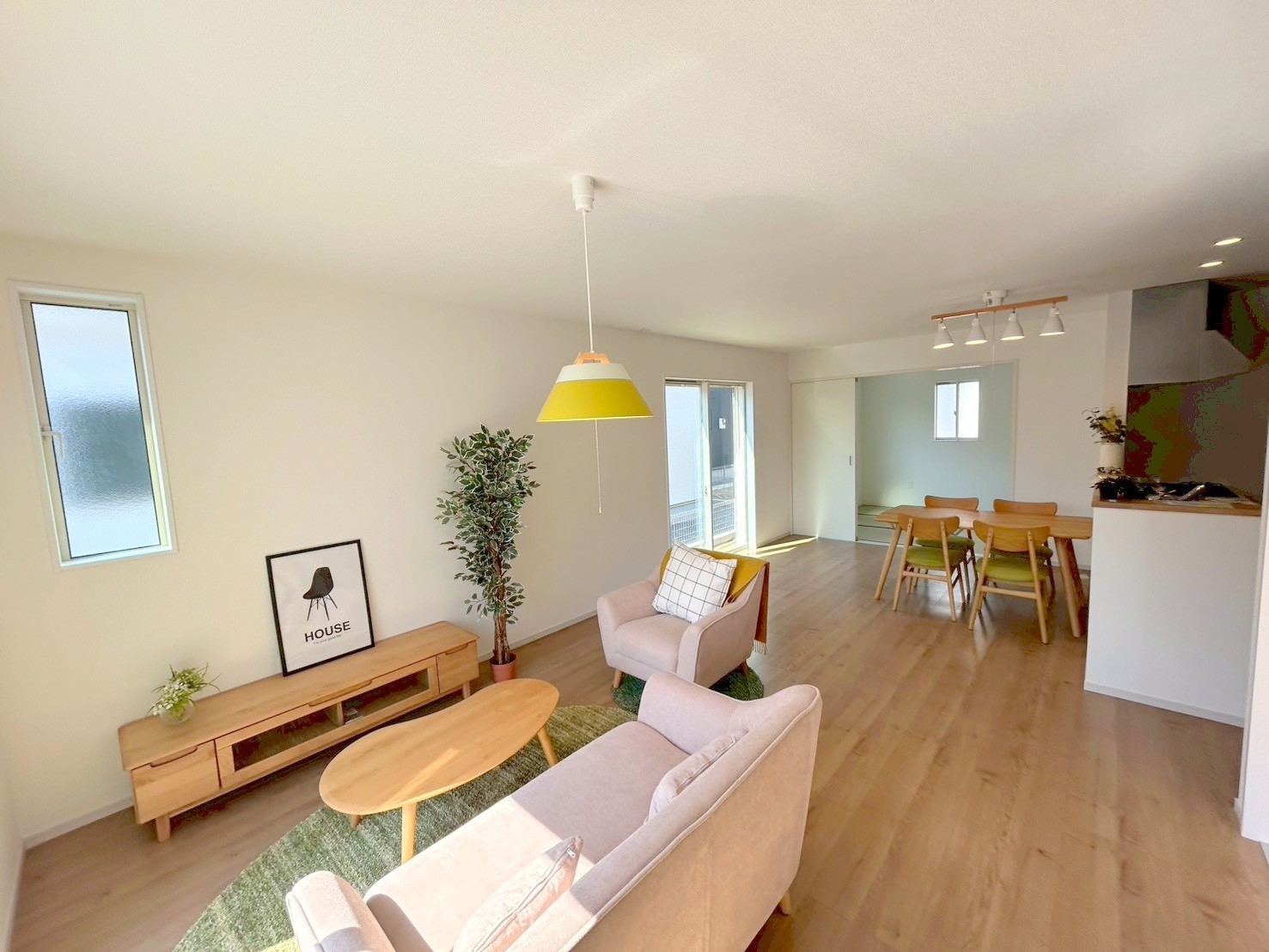 リビング　※家具はイメージです