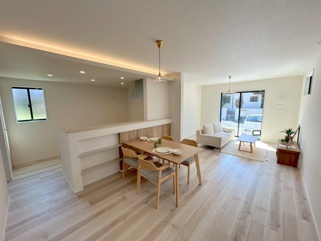 リビング　※家具はイメージです