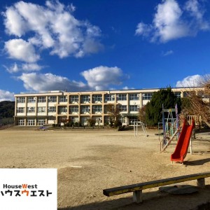 水巻町立頃末小学校