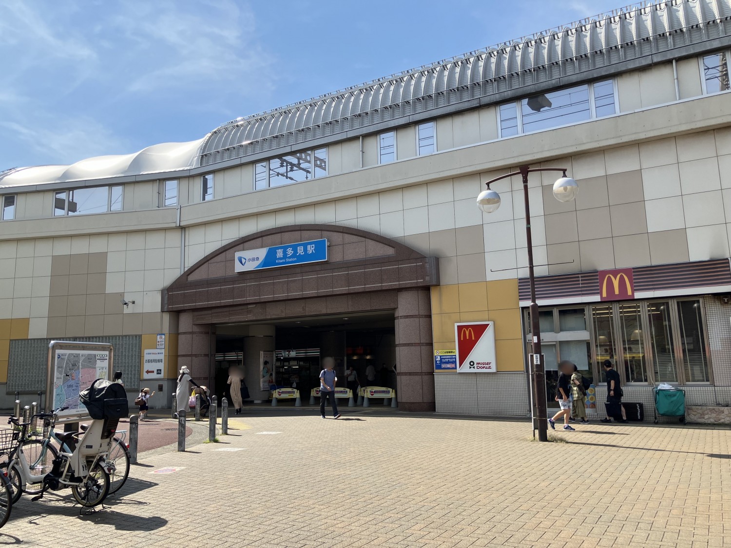 小田急線　喜多見駅　1600ｍ