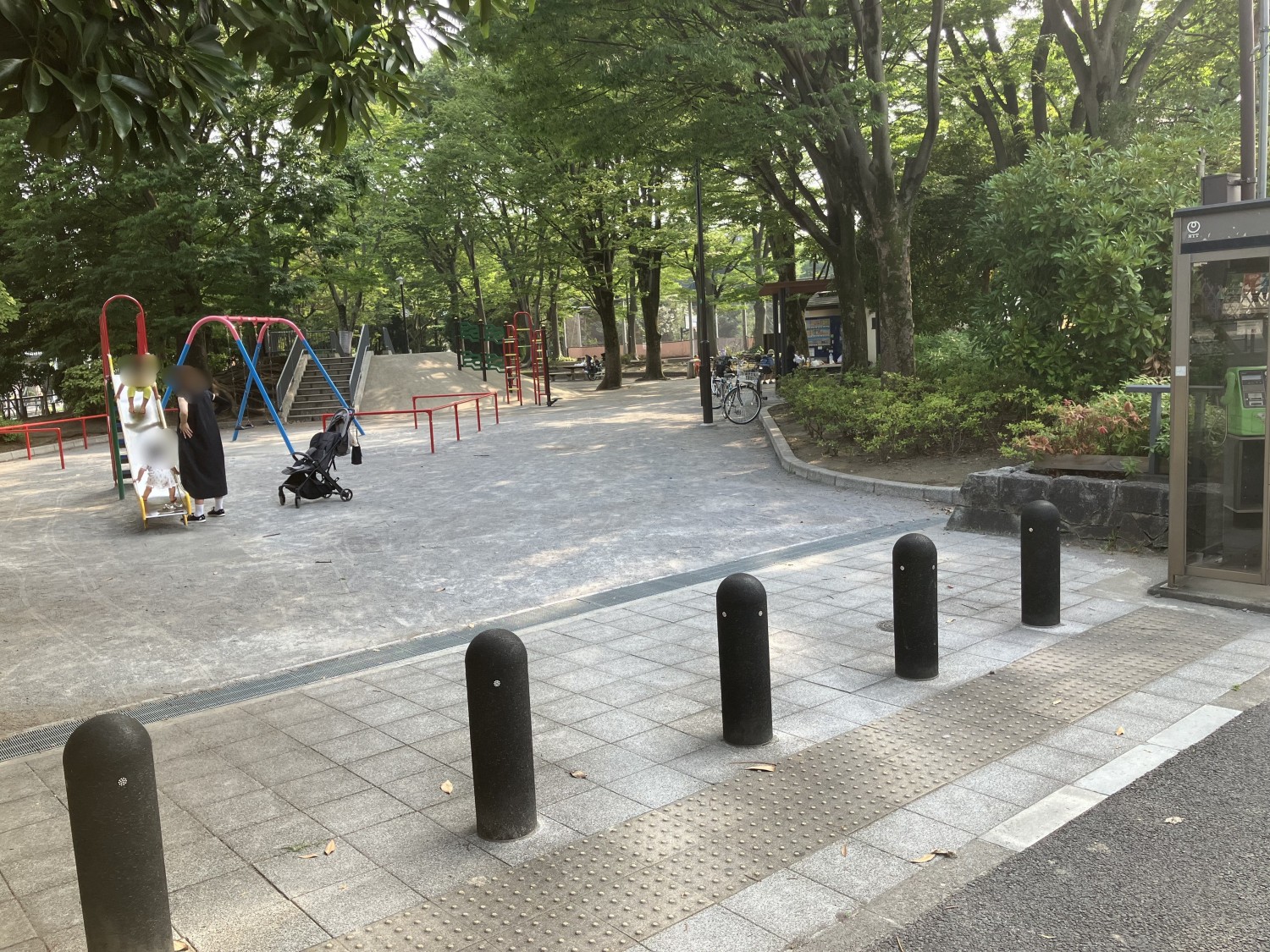 世田谷区立喜多見公園　750ｍ
