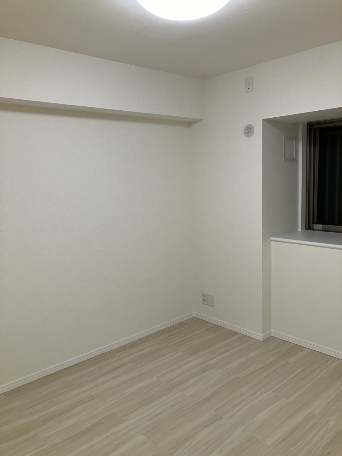 サービスルーム　約5.3帖