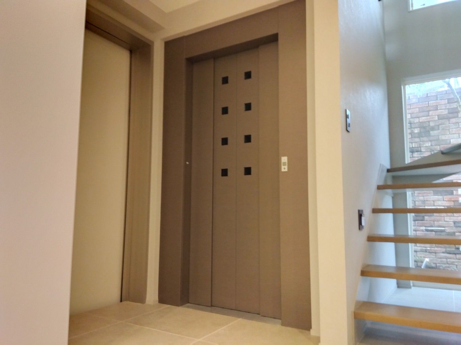 ホームエレベーター