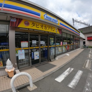 ミニストップ 和泉多摩川駅前店