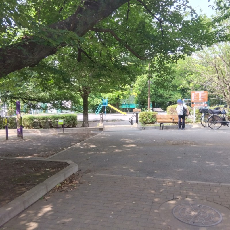 区立 子の神公園まで220m