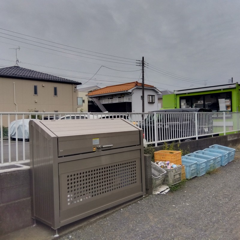 ゴミ置き場