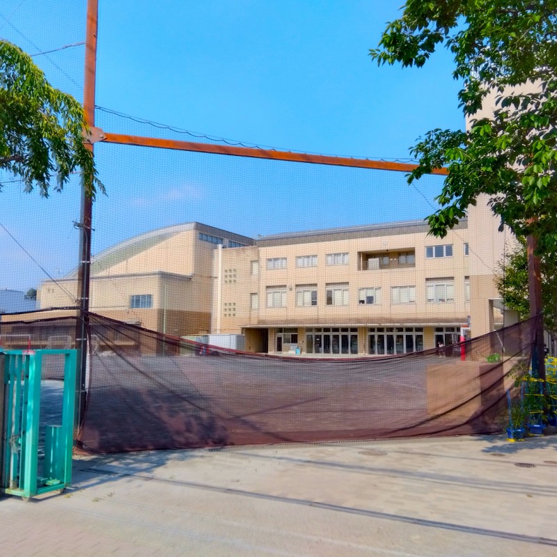 喜多見中学校まで560m